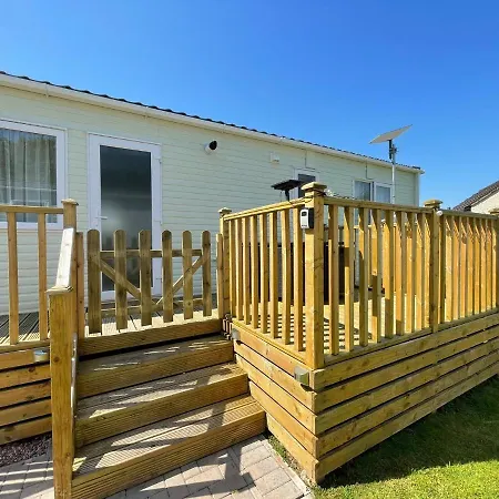 Discover, Enjoy Ultra-fast Starlink Wifi Ferienhaus